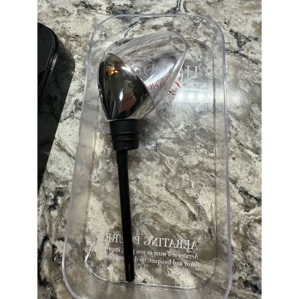 Rabbit Houdini Deluxe Wine Aerating Pourer Silver Chrome
